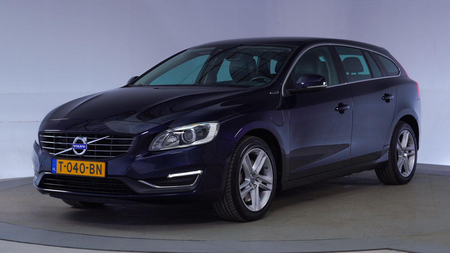 Volvo V60 Station 2016 T-040-BN 1