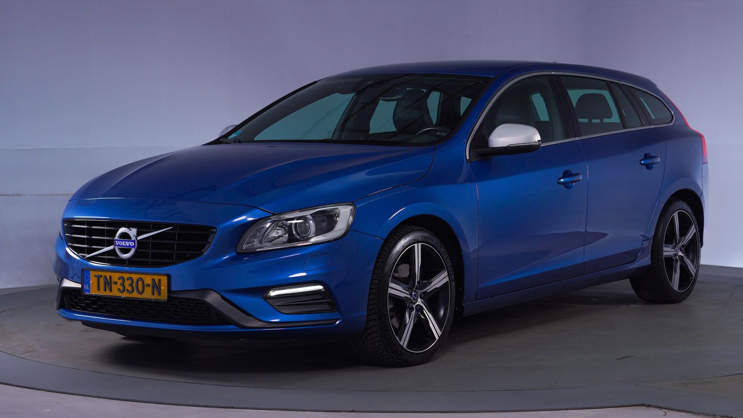 Volvo V60 Station 2018 TN-330-N 1