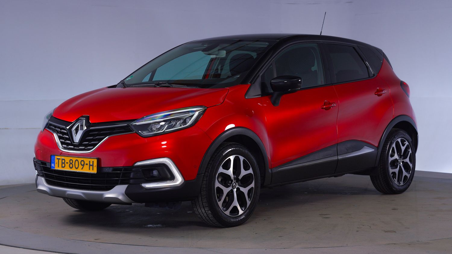 Renault Captur SUV / Terreinwagen 2018 TB-809-H 1