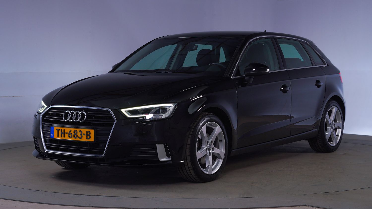 Audi A3 Hatchback 2018 TH-683-B 1