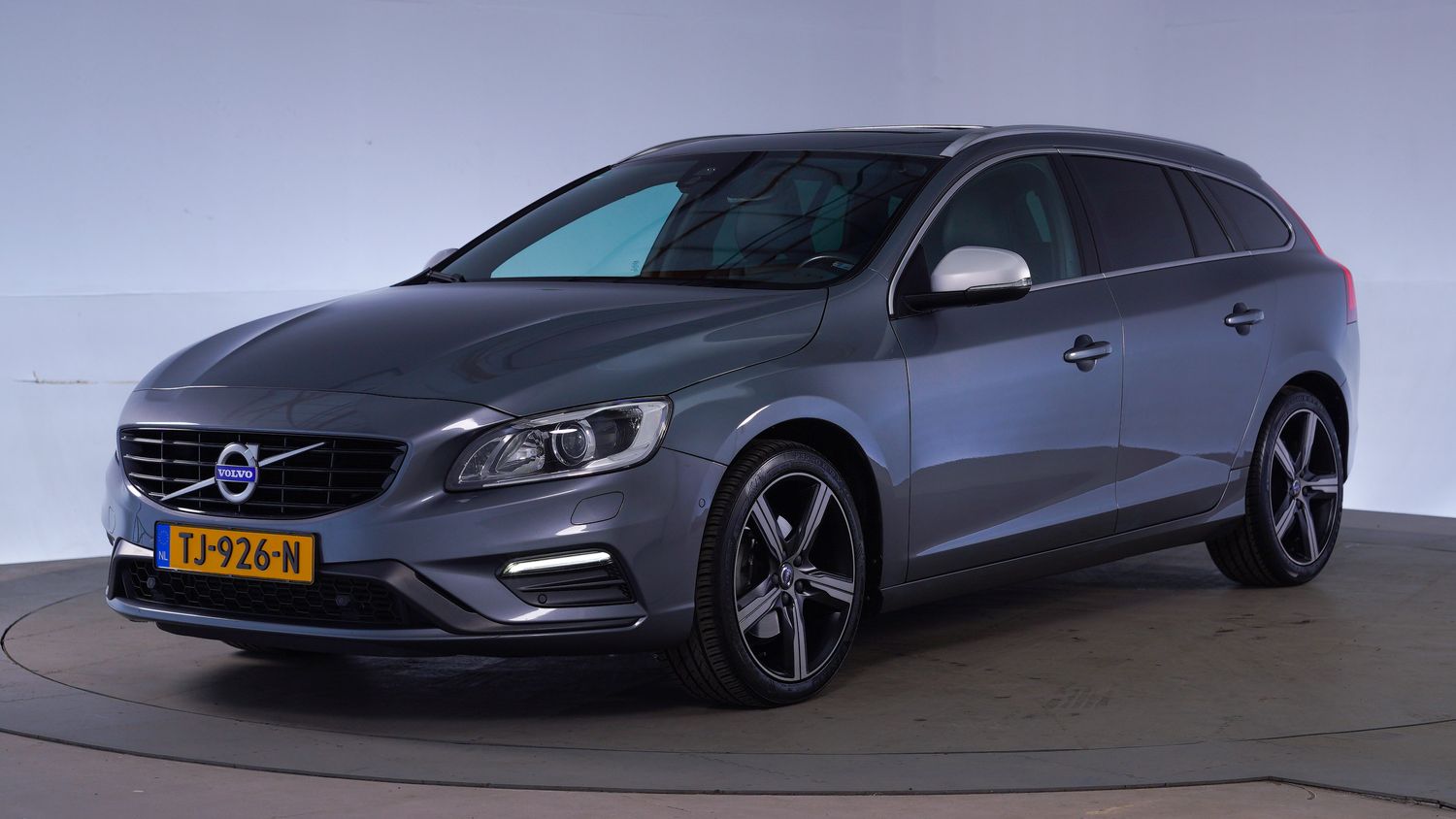 Volvo V60 Station 2018 TJ-926-N 1