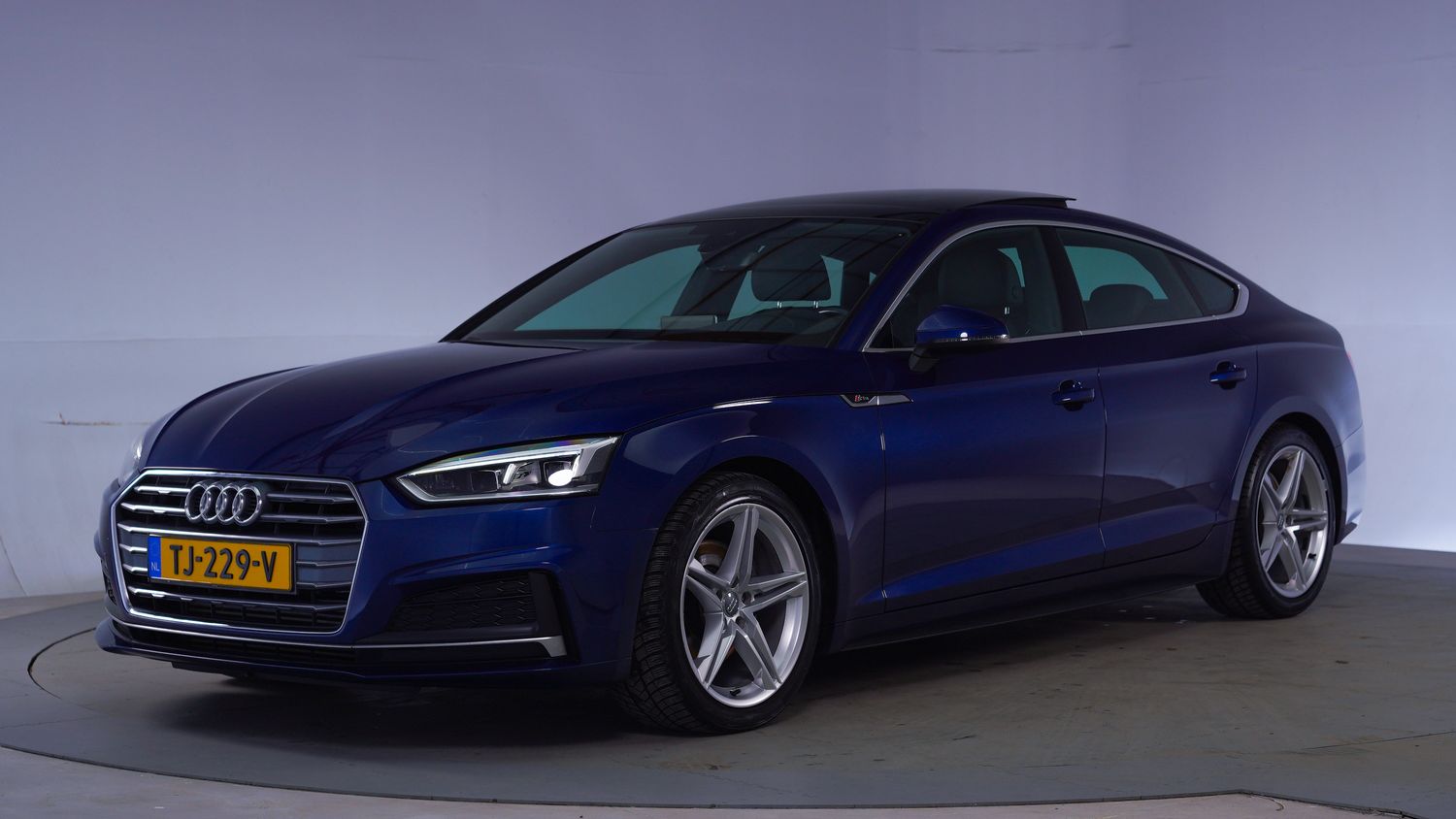 Audi A5 Hatchback 2018 TJ-229-V 1