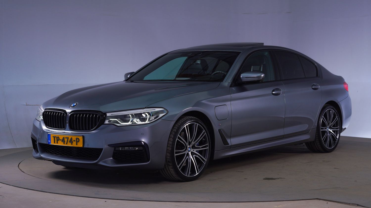 BMW 5-serie Sedan 2018 TP-474-P 1