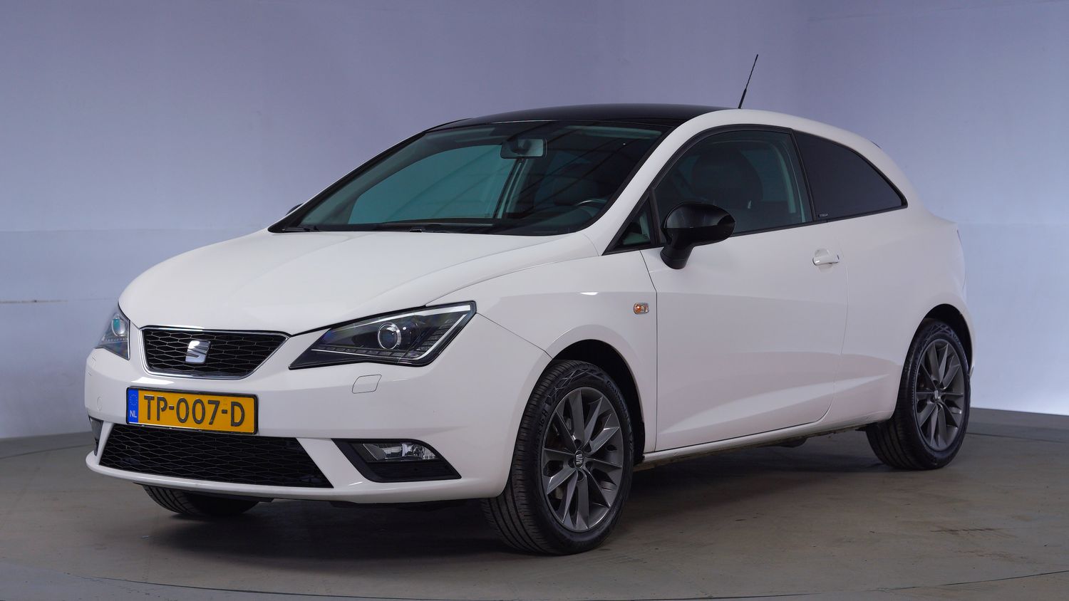 Seat Ibiza Hatchback 2015 TP-007-D 1