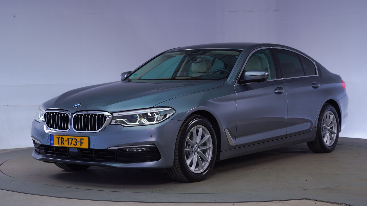 BMW 5-serie Sedan 2018 TR-173-F 1