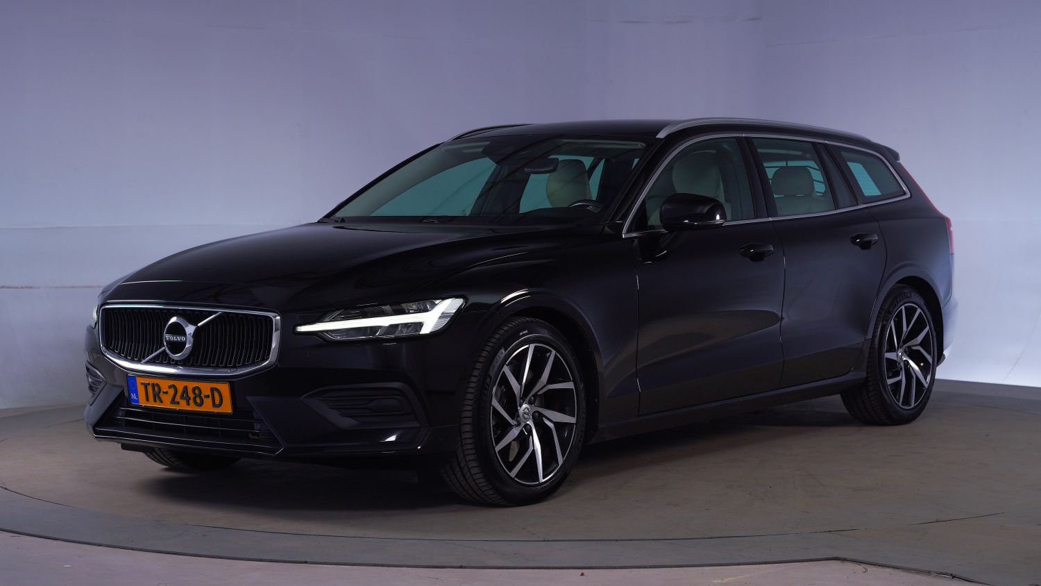 Volvo V60 Station 2018 TR-248-D 1