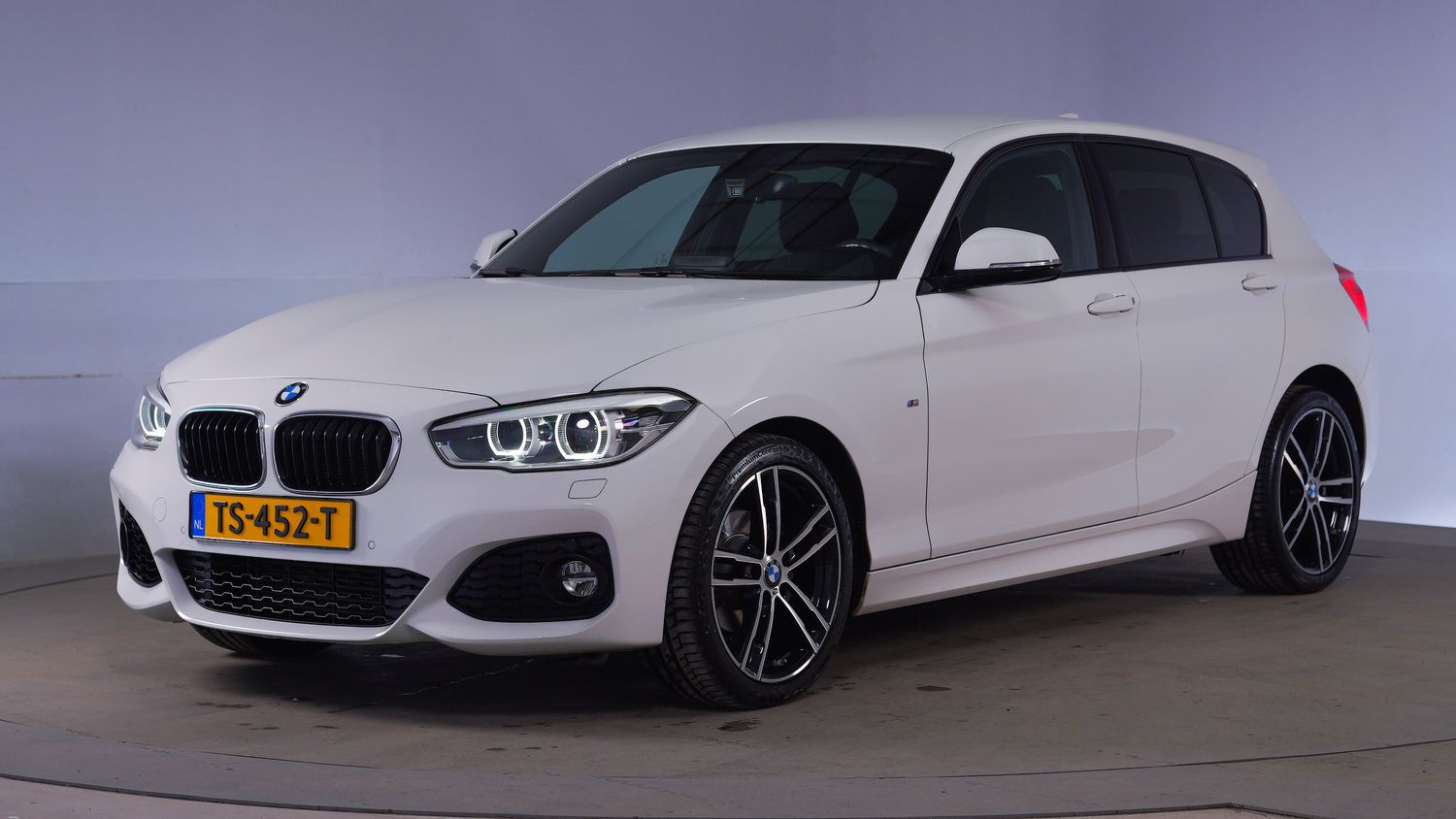 BMW 1-serie Hatchback 2018 TS-452-T 1