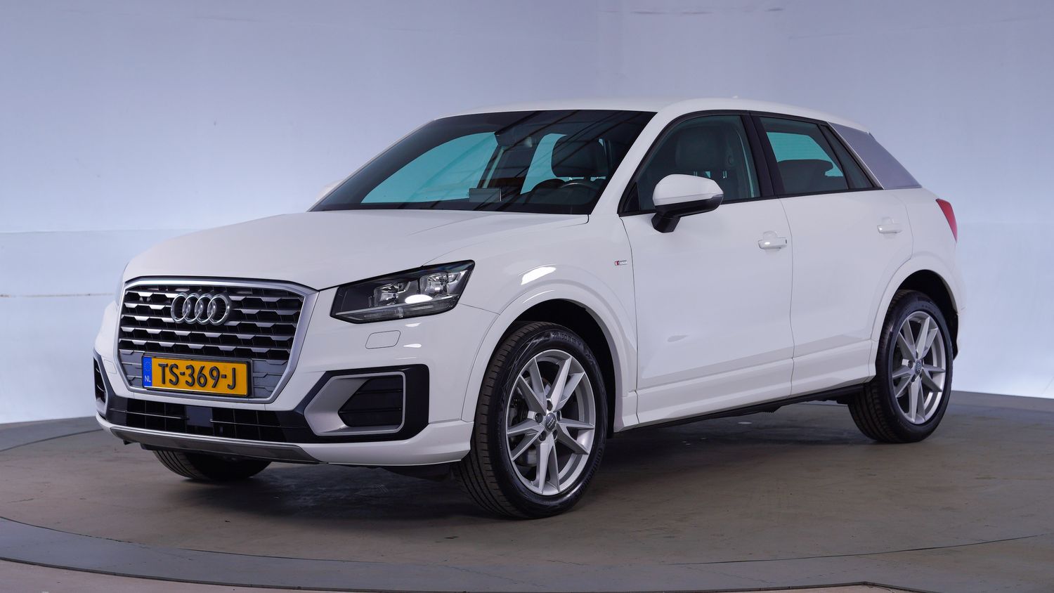 Audi Q2 SUV / Terreinwagen 2017 TS-369-J 1