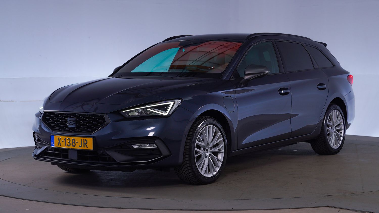 Seat Leon Station 2020 X-138-JR 1