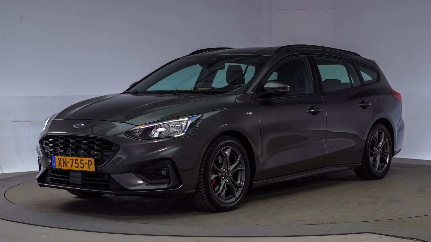 Ford Focus Station 2019 XN-755-P 1