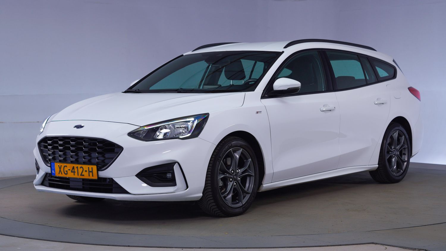 Ford Focus Station 2019 XG-412-H 1