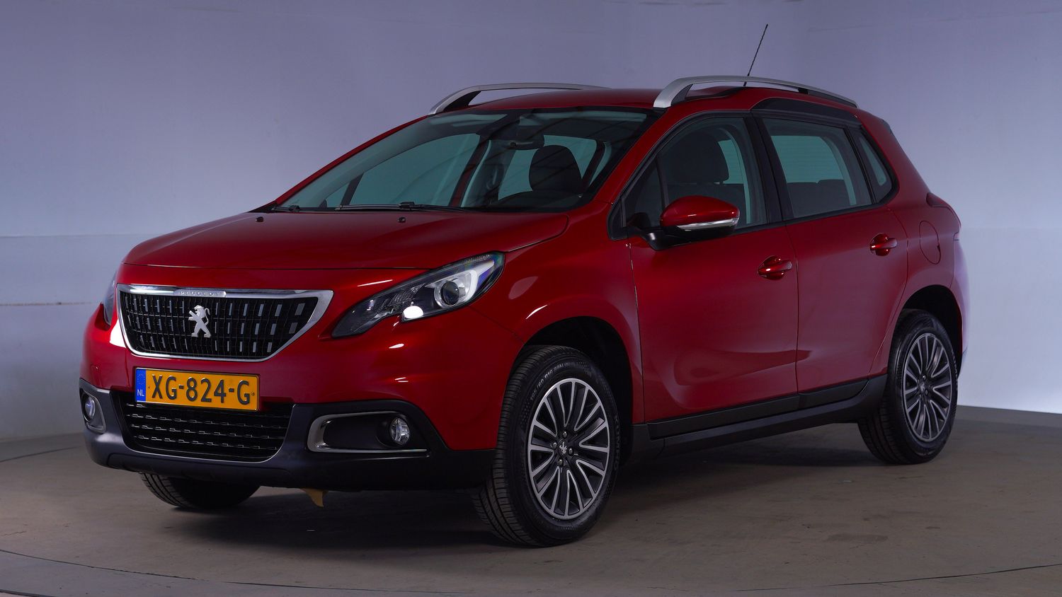 Peugeot 2008 Hatchback 2018 XG-824-G 1