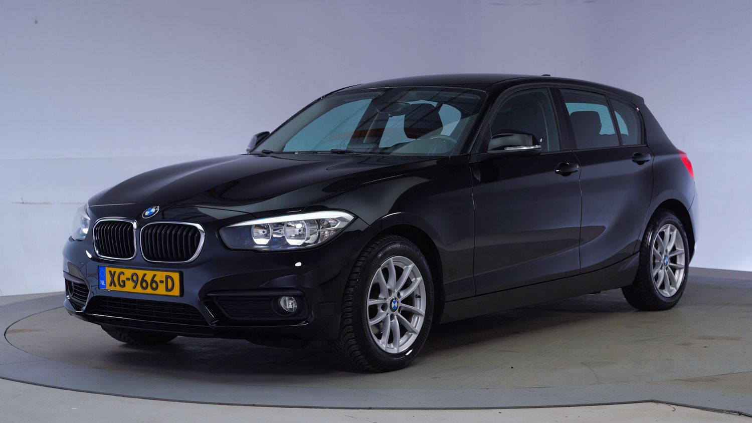 BMW 1-serie Hatchback 2019 XG-966-D 1