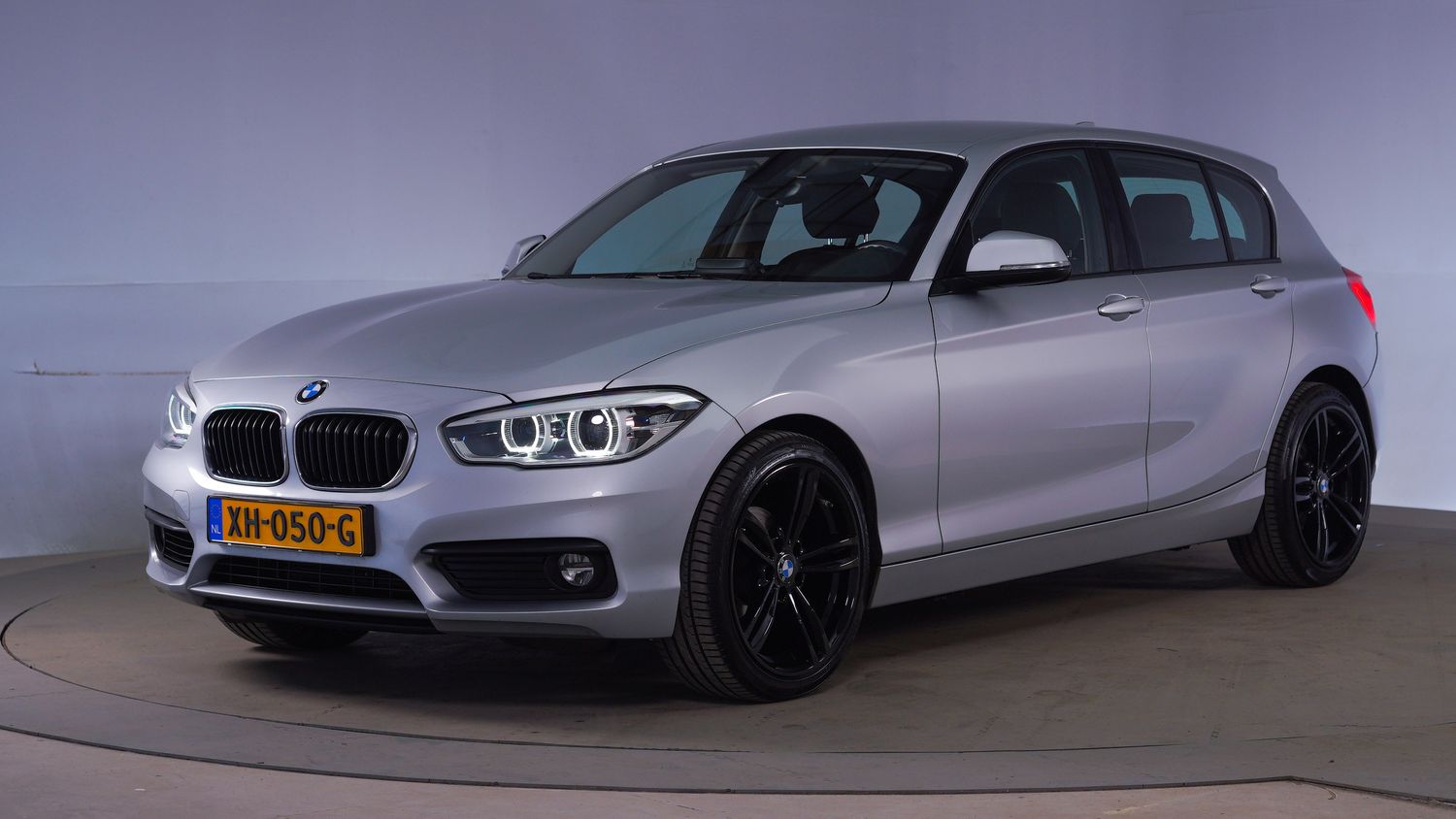 BMW 1-serie Hatchback 2019 XH-050-G 1