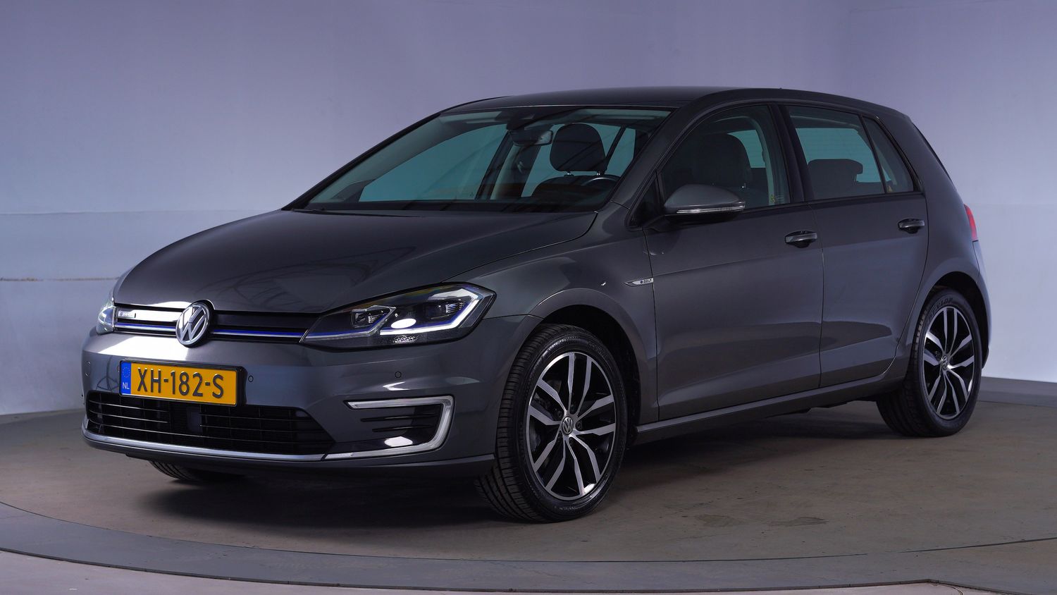 Volkswagen e-Golf Hatchback 2019 XH-182-S 1