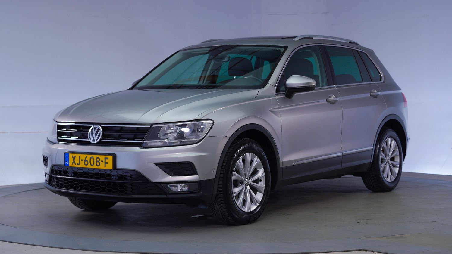 Volkswagen Tiguan SUV / Terreinwagen 2019 XJ-608-F 1