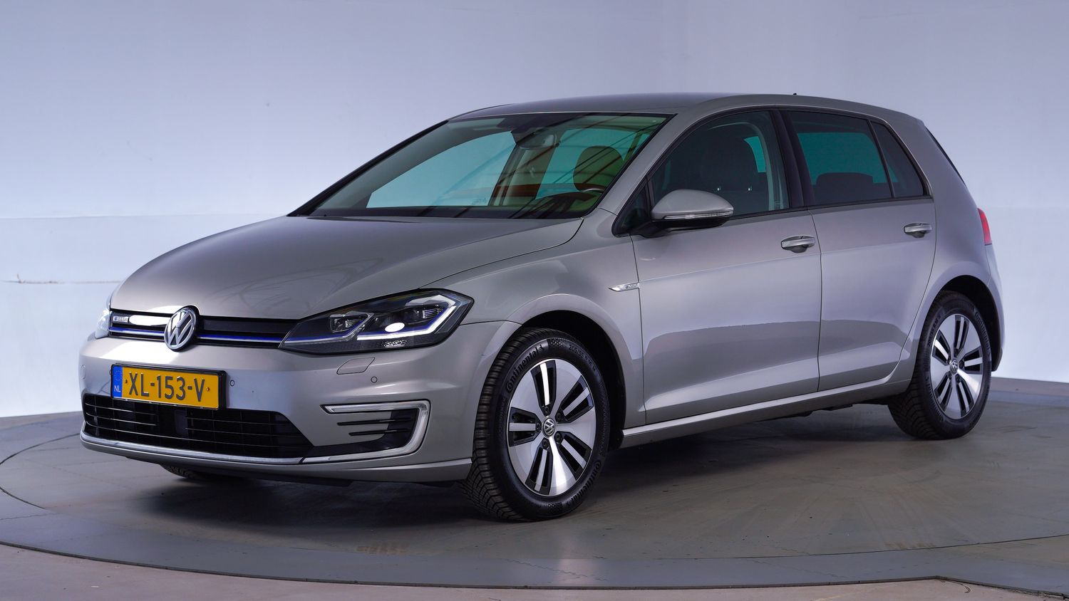 Volkswagen e-Golf Hatchback 2019 XL-153-V 1