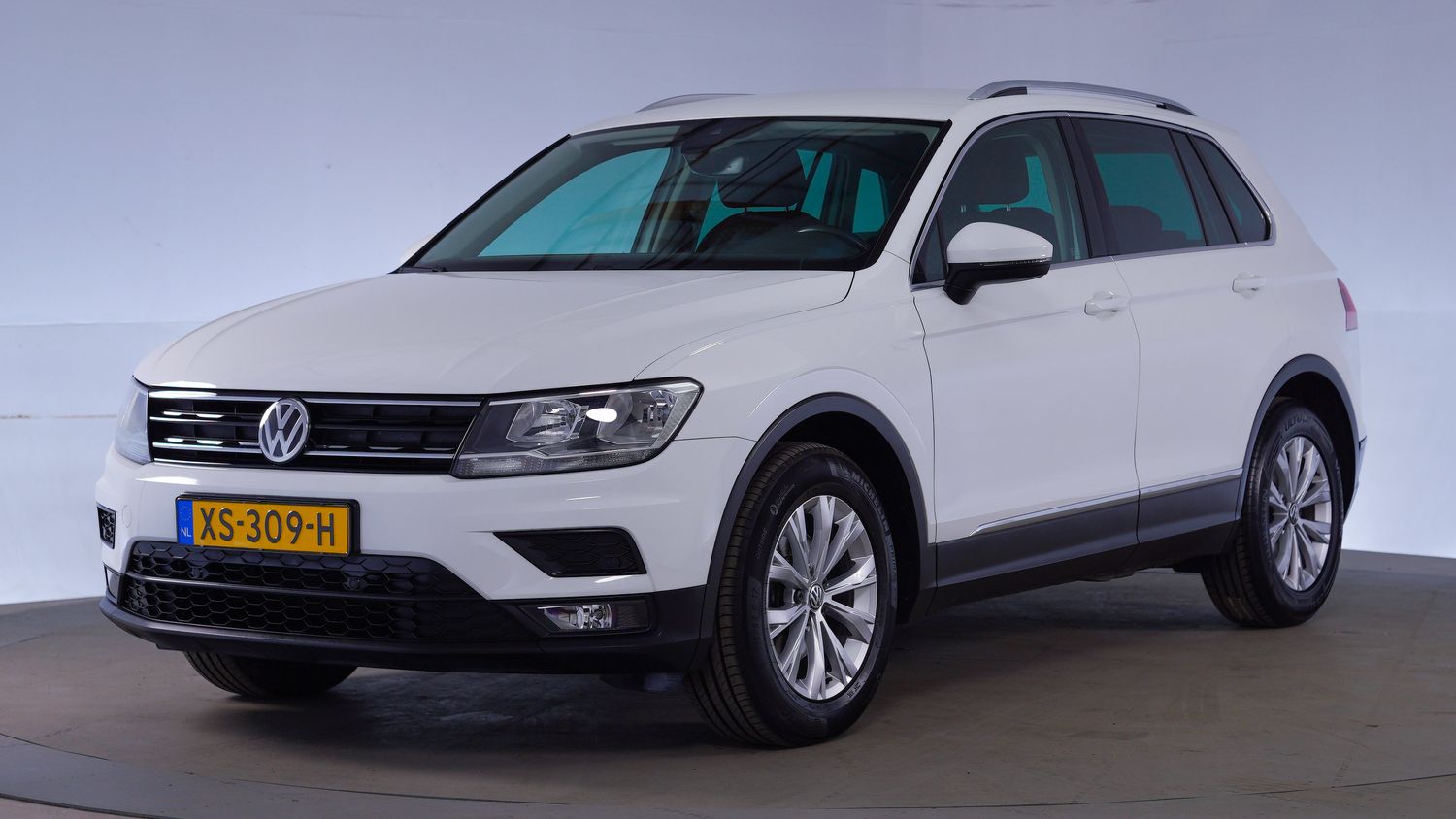 Volkswagen Tiguan SUV / Terreinwagen 2019 XS-309-H 1