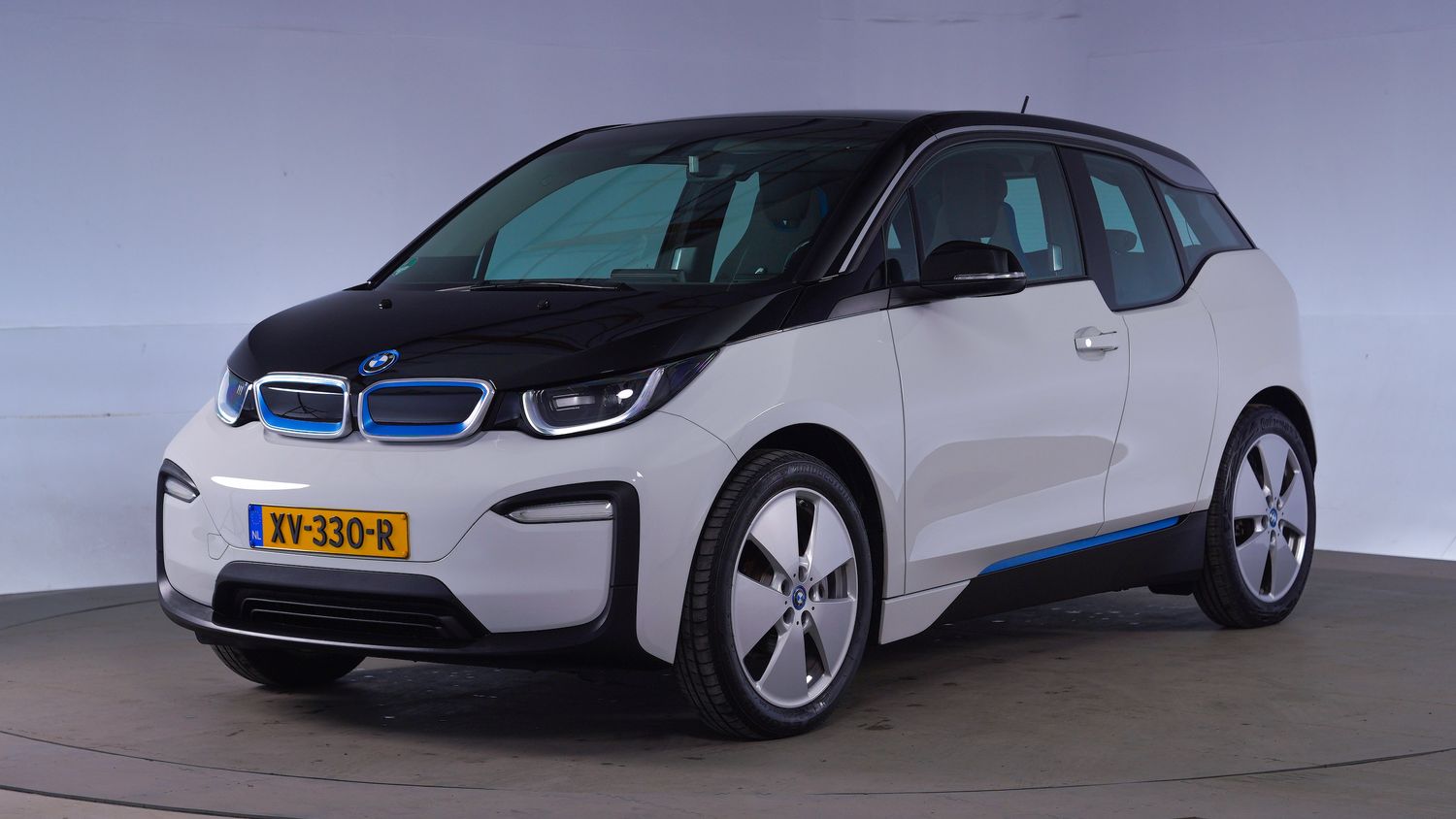 BMW i3 Hatchback 2019 XV-330-R 1