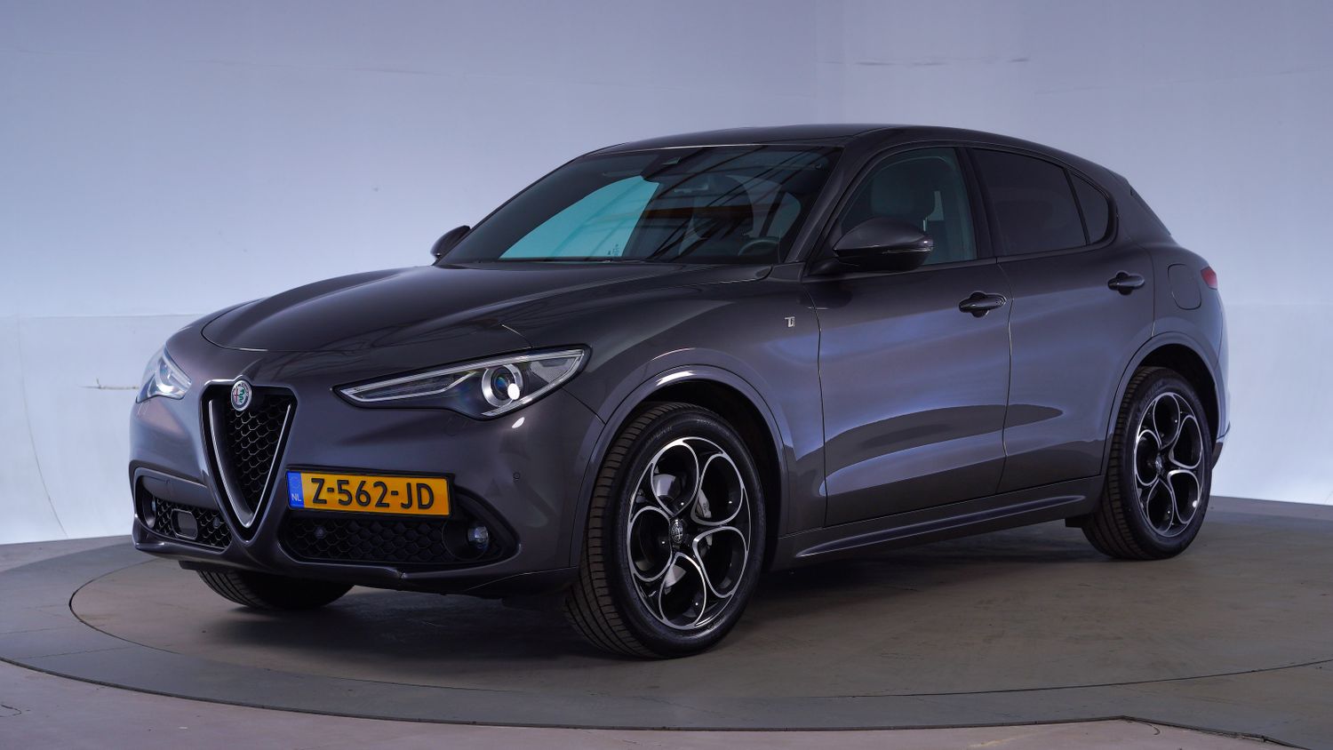Alfa Romeo Stelvio SUV / Terreinwagen 2023 Z-562-JD 1
