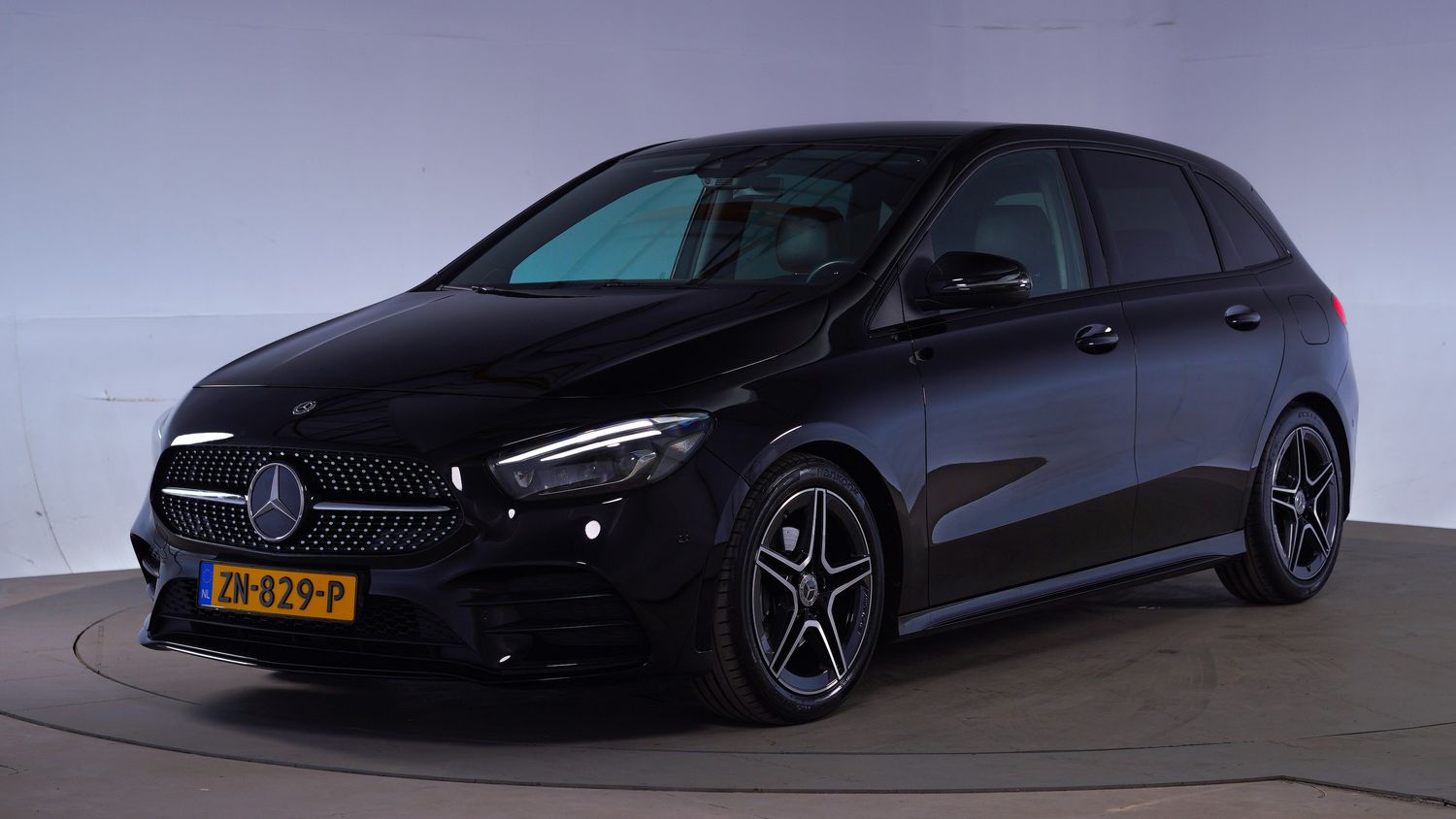 Mercedes-Benz B-klasse MPV 2019 ZN-829-P 1