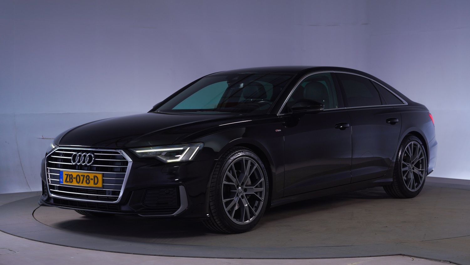 Audi A6 Sedan 2019 ZB-078-D 1