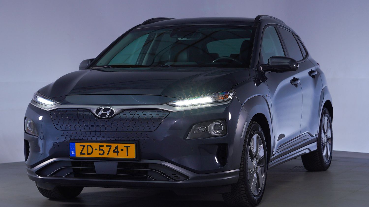 Hyundai Kona Hatchback 2019 ZD-574-T 1