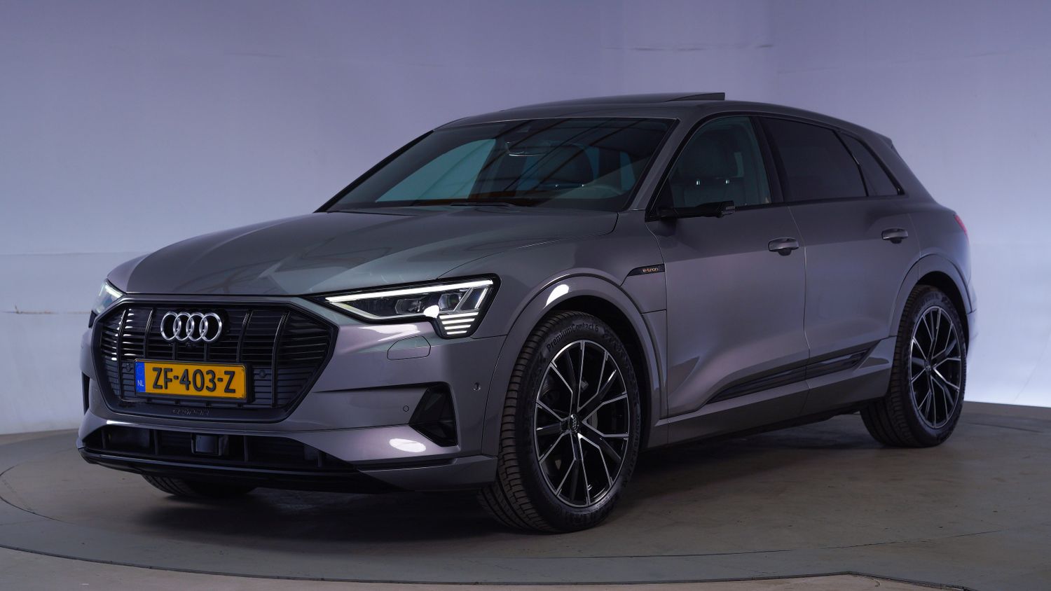 Audi E-Tron SUV / Terreinwagen 2019 ZF-403-Z 1