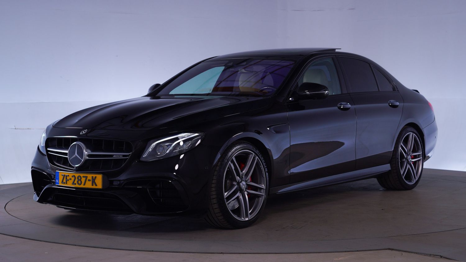Mercedes-Benz E-Klasse Sedan 2017 ZF-287-K 1
