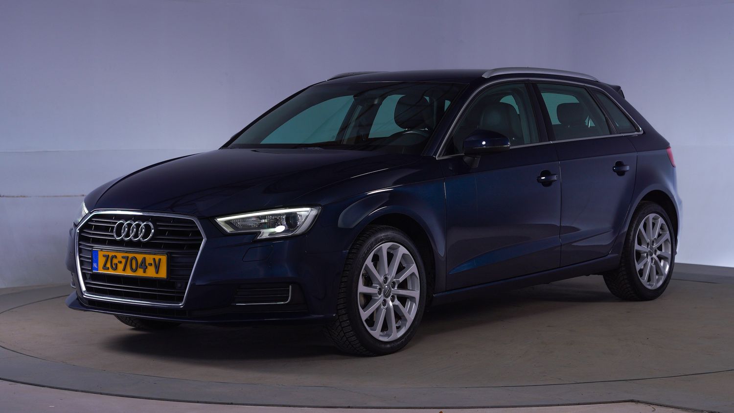 Audi A3 Hatchback 2019 ZG-704-V 1