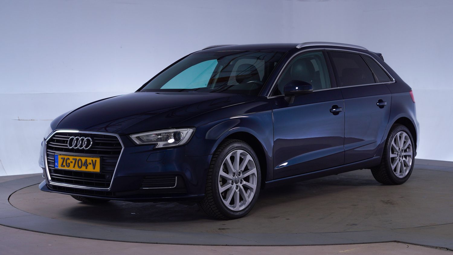 Audi A3 Hatchback 2019 ZG-704-V 1
