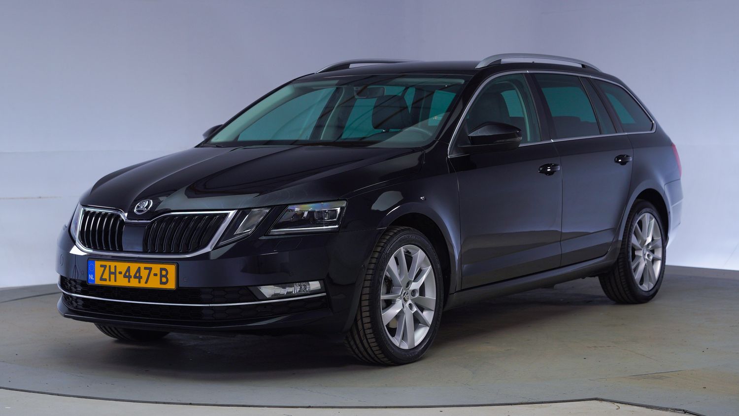 Skoda Octavia Station 2019 ZH-447-B 1