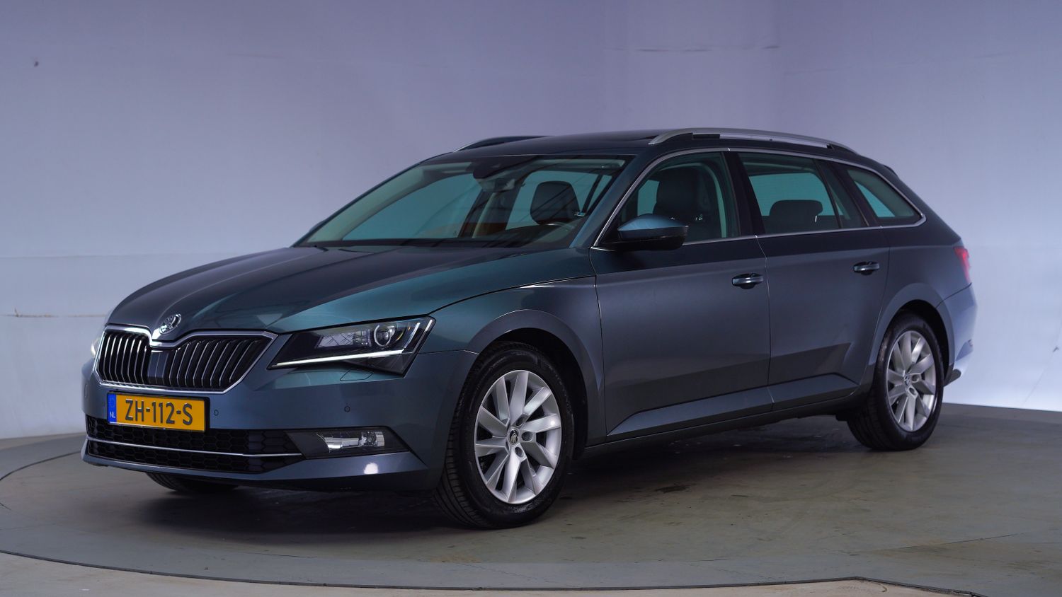 Skoda Superb Station 2019 ZH-112-S 1