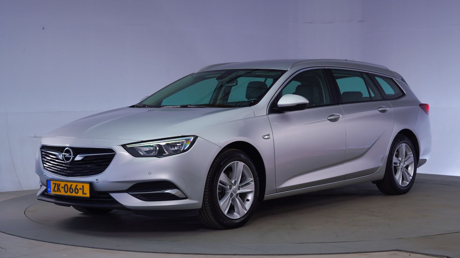 Opel Insignia Station 2019 ZK-066-L 1