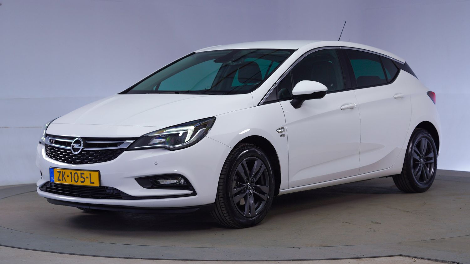 Opel Astra Hatchback 2019 ZK-105-L 1