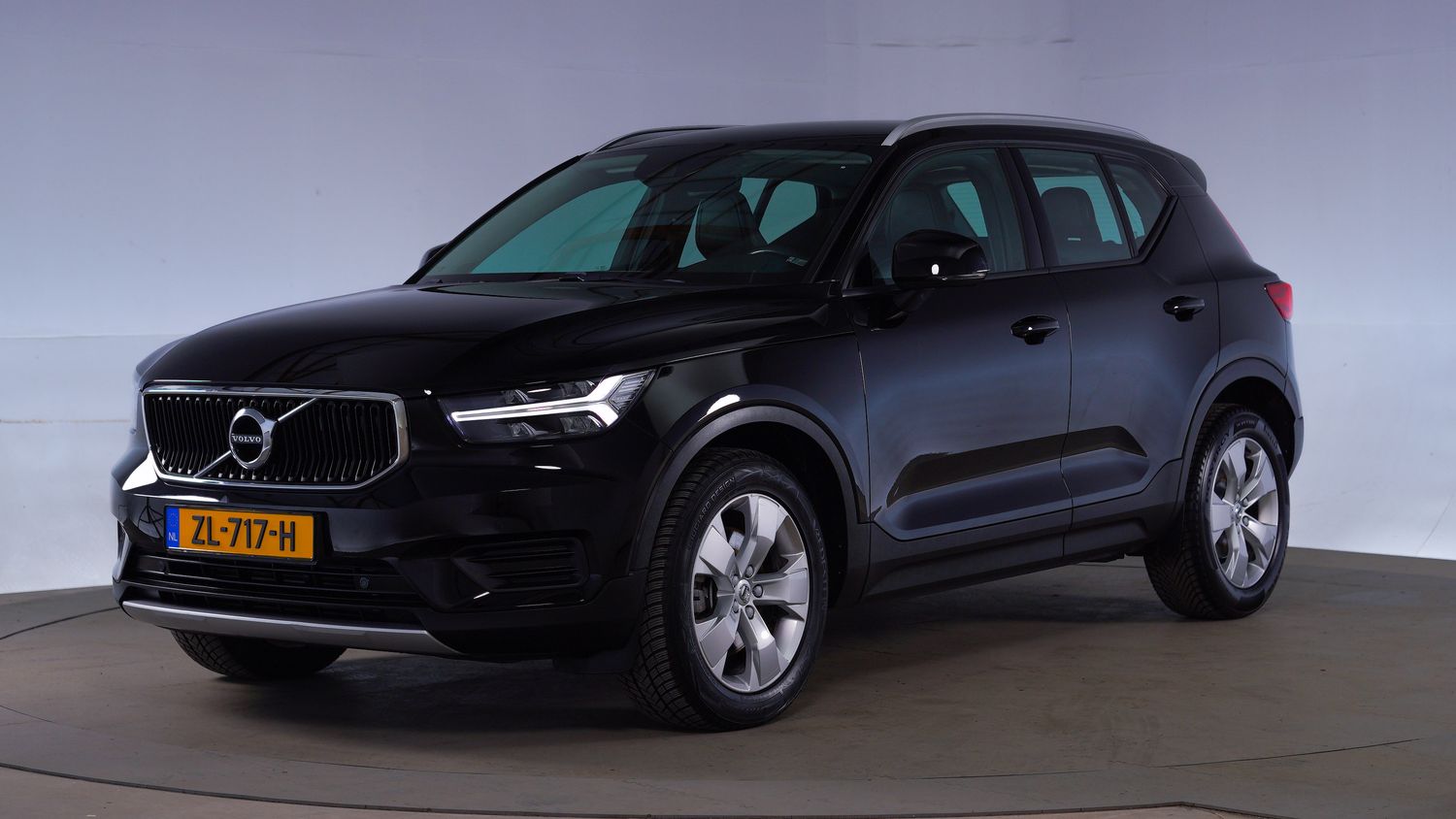 Volvo XC40 SUV / Terreinwagen 2019 ZL-717-H 1