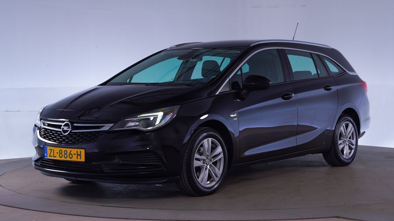 Opel Astra Station 2019 ZL-886-H 1