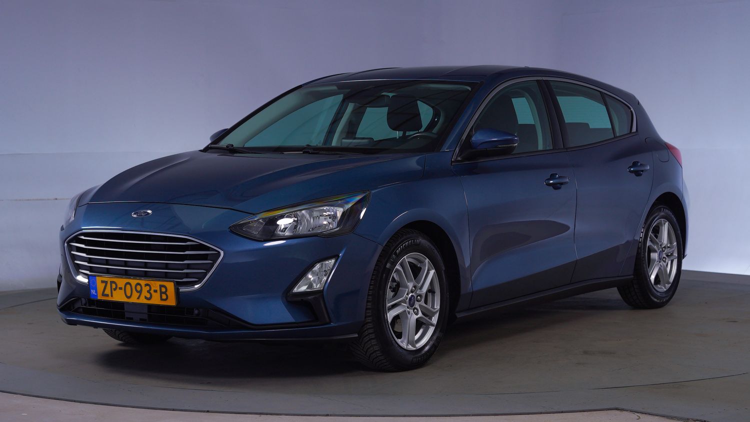 Ford Focus Hatchback 2019 ZP-093-B 1