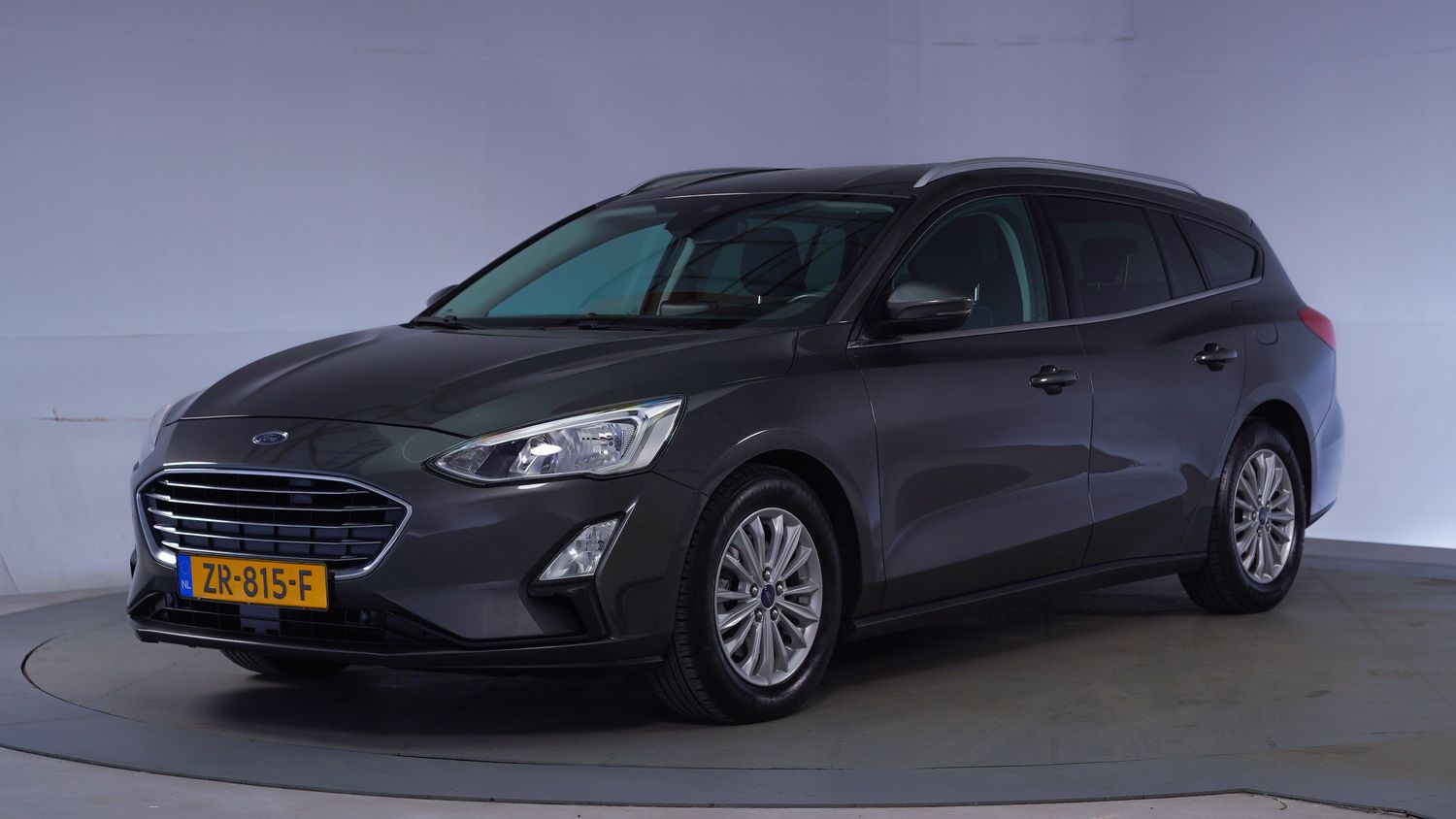 Ford Focus Station 2019 ZR-815-F 1