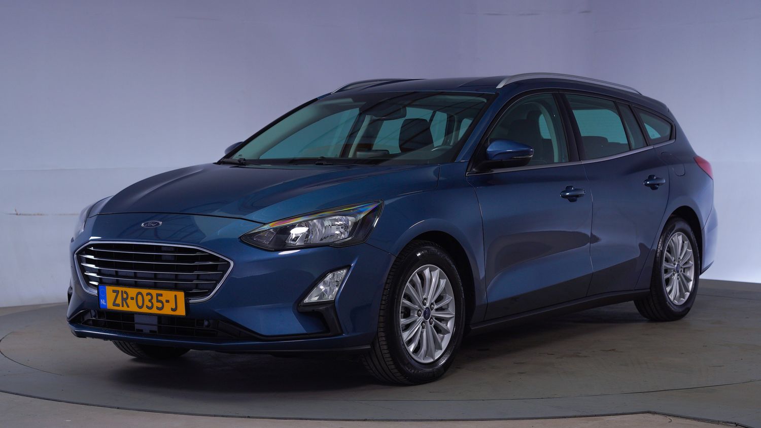 Ford Focus Station 2019 ZR-035-J 1