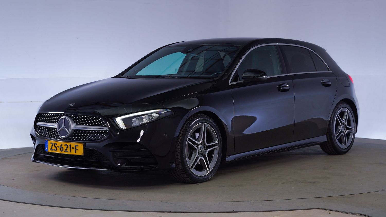 Mercedes-Benz A-klasse Hatchback 2019 ZS-621-F 1