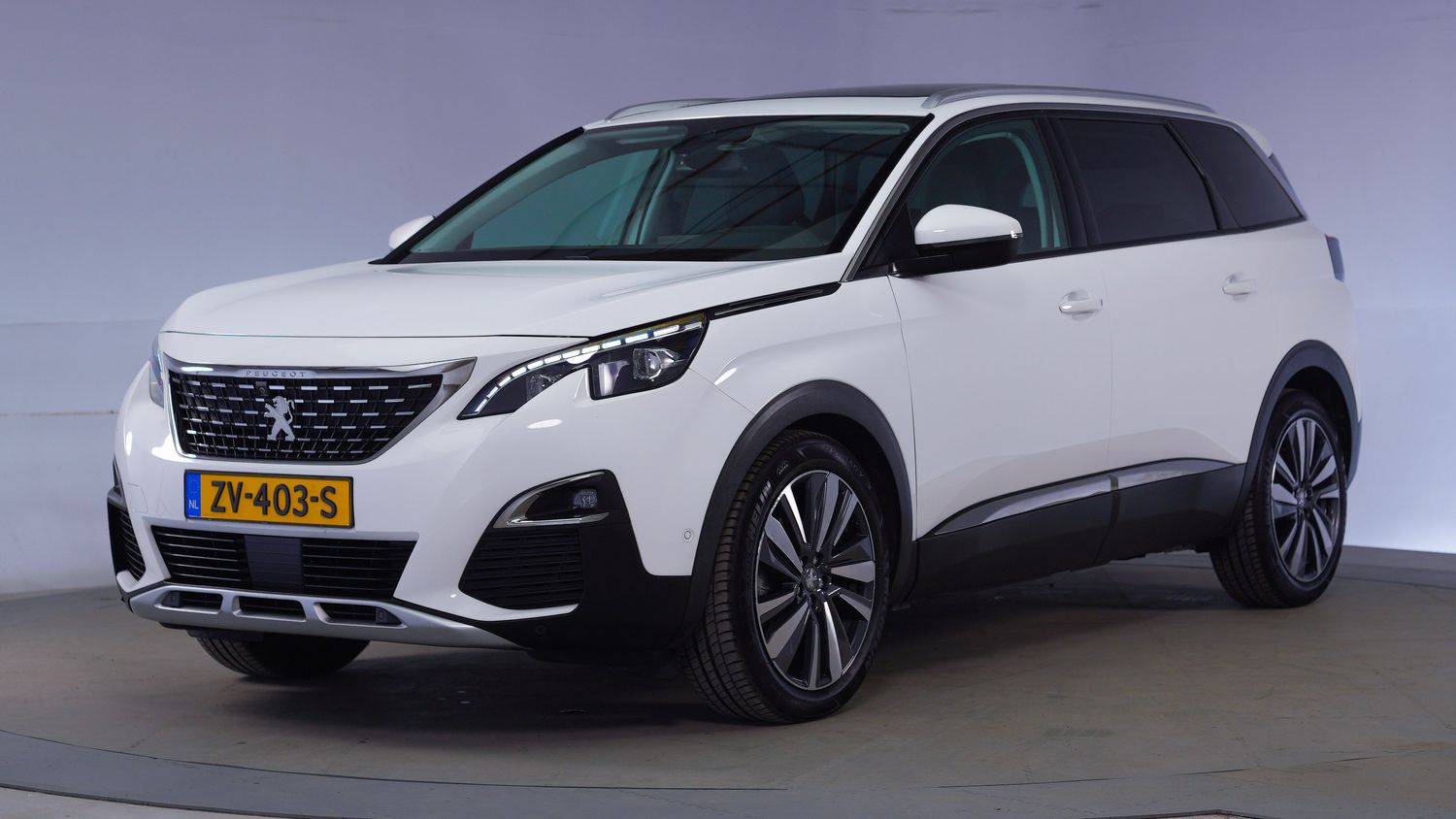 Peugeot 5008 MPV 2019 ZV-403-S 1