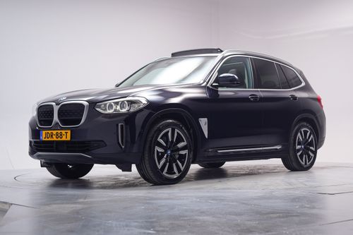 Afbeelding van een BMW iX3