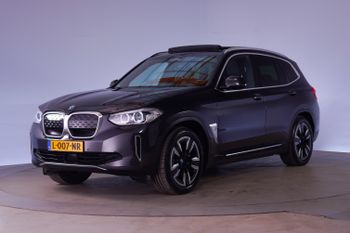 Afbeelding van een BMW iX3