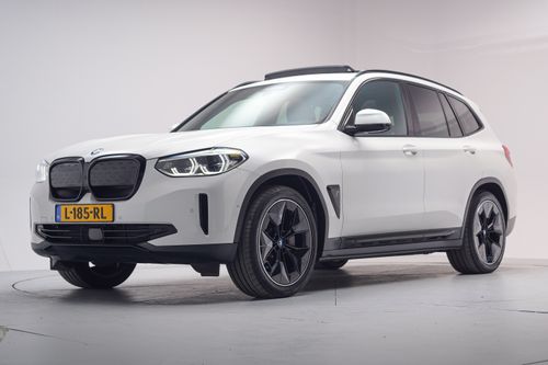 Afbeelding van een BMW iX3