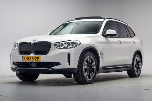 Afbeelding van een BMW iX3