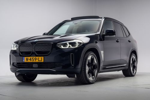 Afbeelding van een BMW iX3