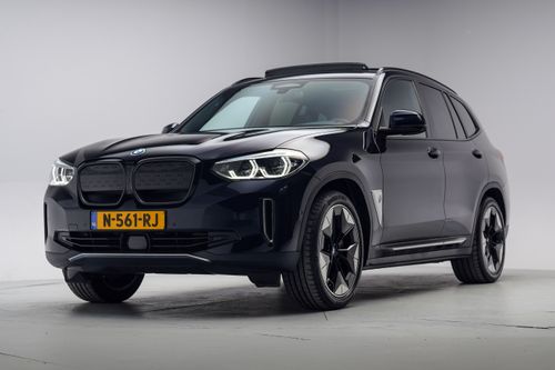 Afbeelding van een BMW iX3