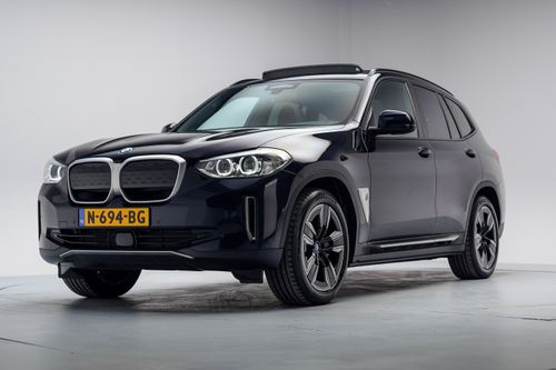 Afbeelding van een BMW iX3