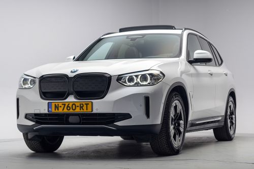 Afbeelding van een BMW iX3